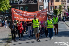 Demo-zum-erhalt-fuer-das-Krankenhaus-Stadt-Norden-Ostfriesland-3.6.2023-69