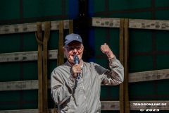 Walter-Zuber-head-of-Aktionsbuendnis-Demo-zum-erhalt-fuer-das-Krankenhaus-Stadt-Norden-Ostfriesland-3.6.2023-95