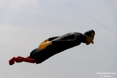 Drachenfest-Drachenwiese-Norddeich-Stadt-Norden-9.5.2024-40