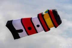 Drachenfest-Drachenwiese-Norddeich-Stadt-Norden-9.5.2024-81