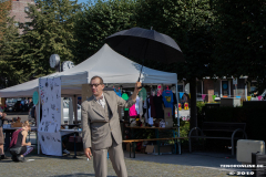 Eröffnung-Straßenkunstfestival-Heiko-Schmelzle-und-Herr-Konrad-in-Norden-am-24.8.2019-8
