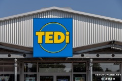 Tedi-Leuchtreklame-Gewerbestrasse-Stadt-Norden-25.6.2023-74
