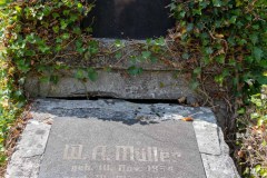 Mueller-Grabstein-Grab-Parkfriedhof-Stadt-Norden-6.8.2022-8