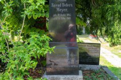 Senator-Reemt-Deters-Meyer-Grabstein-Grab-Parkfriedhof-Stadt-Norden-6.8.2022-1