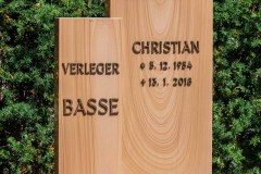 Verleger-Christian-Basse-Grabstein-Grab-Parkfriedhof-Stadt-Norden-6.8.2022-101
