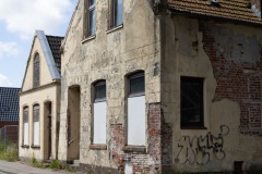 altes-verfallenes-Haus-Grosse-Muehlenstrasse-Stadt-Norden-10.7.2024-12