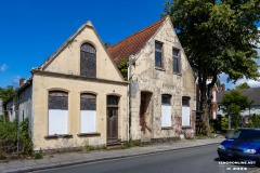 altes-verfallenes-Haus-Grosse-Muehlenstrasse-Stadt-Norden-10.7.2024-8