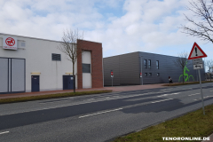 links Norder Tor rechts Fahrrad Thedinga Neubau Im Horst Norden Februar 2019-1