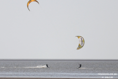 Kitesurfer-Norddeich-Strand-27.7.2019-10