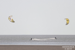 Kitesurfer-Norddeich-Strand-27.7.2019-13