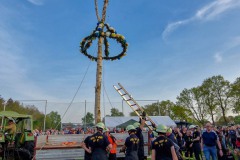 Maibaum-Sportplatz-Hage-30.4.2024-44
