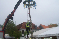 1_Maibaum-Tanz-in-den-Mai-Norden-30.4.2019-72