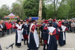 Maibaum-Tanz-in-den-Mai-Norden-30.4.2019-40