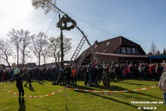 Maibaumfeier-Maibaumaufstellen-Hage-Sportplatz-30.4.2023-11
