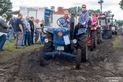 Muenkeboer-Festtage-Doerpfest-Oldtimertreffen-Muenkeboe-27.8.2023-196