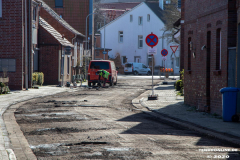 Baustelle-Schulstraße-Große-Mühlenstraße-Vorbereitungen-Asphaltieren-Tell-Bau-Stadt-Norden-11.3.2020-9