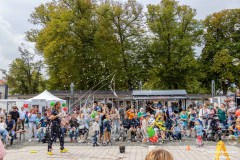 Sommerfest-mit-Strassenkunstfestival-Stadt-Norden-26.8.2023-87