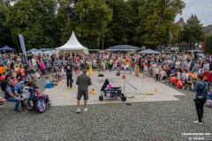 Sommerfest-mit-Strassenkunstfestival-Stadt-Norden-26.8.2023-95