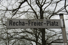 Straßenschild-Recha-Freier-Platz-Norden-21.3.2019-15