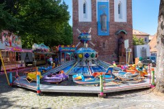 Mini-Jet-Kinderkarussell-Sommermarkt-Marktplatz-Norden-August-12.8.2022-9
