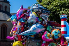 heissluftballons-Biene-Maja-Einhorn-Police-Car-Sommermarkt-Marktplatz-Norden-August-12.8.2022-21