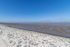 Strand-Norddeich-das-Deck-Wasserkante-Stand-Norden-Ostfriesland-Weitwinkel-10.6.2023-32