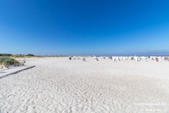 Strand-Norddeich-das-Deck-Wasserkante-Stand-Norden-Ostfriesland-Weitwinkel-10.6.2023-43