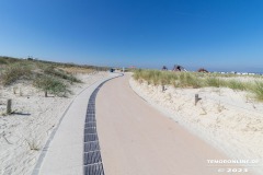 Strand-Norddeich-das-Deck-Wasserkante-Stand-Norden-Ostfriesland-Weitwinkel-10.6.2023-59