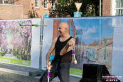 Straßenkunstfestival-Norden-2019-Duo-Diagonal-Torfmarkt-Norden-24.8.2019-10
