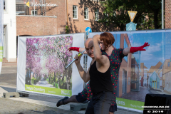 Straßenkunstfestival-Norden-2019-Duo-Diagonal-Torfmarkt-Norden-24.8.2019-3