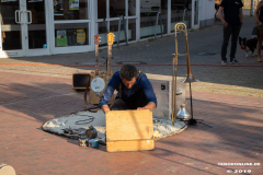Straßenkunstfestival-Norden-2019-Eric-Tarantola-Osterstraße-Blume-Ideal-24.8.2019-1