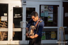 Straßenkunstfestival-Norden-2019-Eric-Tarantola-Osterstraße-Blume-Ideal-24.8.2019-6