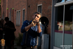 Straßenkunstfestival-Norden-2019-Eric-Tarantola-Osterstraße-Blume-Ideal-24.8.2019-8