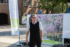 Straßenkunstfestival-Norden-2019-Herr-Konrad-Torfmarkt-Stadtwerke-Schauplatz-l-25.8.2019-1