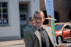 Straßenkunstfestival-Norden-2019-Herr-Konrad-Torfmarkt-Stadtwerke-Schauplatz-l-25.8.2019-18