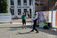 Straßenkunstfestival-Norden-2019-Herr-Konrad-Torfmarkt-Stadtwerke-Schauplatz-l-25.8.2019-19