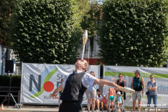 Straßenkunstfestival-Norden-2019-Herr-Konrad-Torfmarkt-Stadtwerke-Schauplatz-l-25.8.2019-26