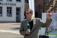Straßenkunstfestival-Norden-2019-Herr-Konrad-Torfmarkt-Stadtwerke-Schauplatz-l-25.8.2019-6