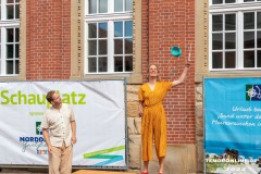 Der-Kofferzirkus-Strassenkunstfestival-Sommerfest-Norden-27.8.2022-5