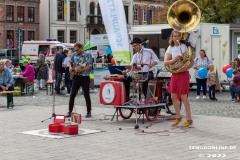 Triple-Trouble-Strassenkunstfestival-Sommerfest-Norden-27.8.2022-3
