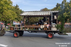 Treckerkorso-Festumzug-Westerstrassenfest-Tag-der-Regionen-Stadt-Norden-17.9.2023-151