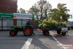 Treckerkorso-Festumzug-Westerstrassenfest-Tag-der-Regionen-Stadt-Norden-17.9.2023-43