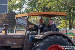 Treckerkorso-Festumzug-Westerstrassenfest-Tag-der-Regionen-Stadt-Norden-17.9.2023-55