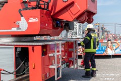 Uebung-Hoehenrettung-10.-Feuerwehrtage-Norddeich-30.7.2022-40