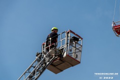 Uebung-Hoehenrettung-10.-Feuerwehrtage-Norddeich-30.7.2022-45