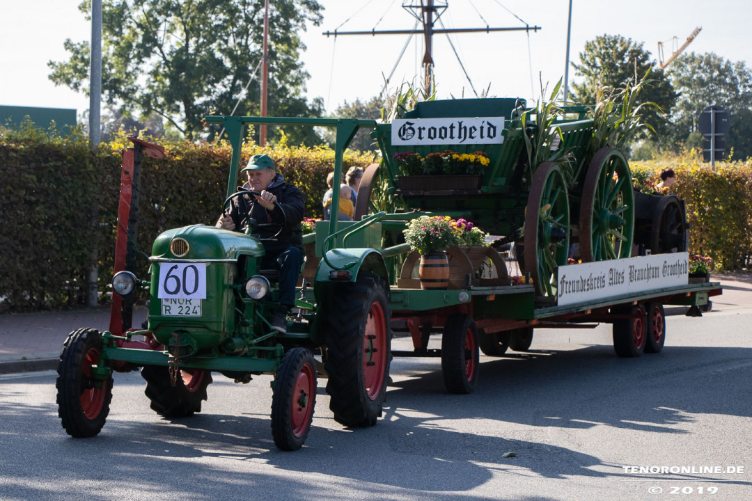 Norden – Impressionen Treckerkorso Westerstraßenfest-Tag der Regionen 2019