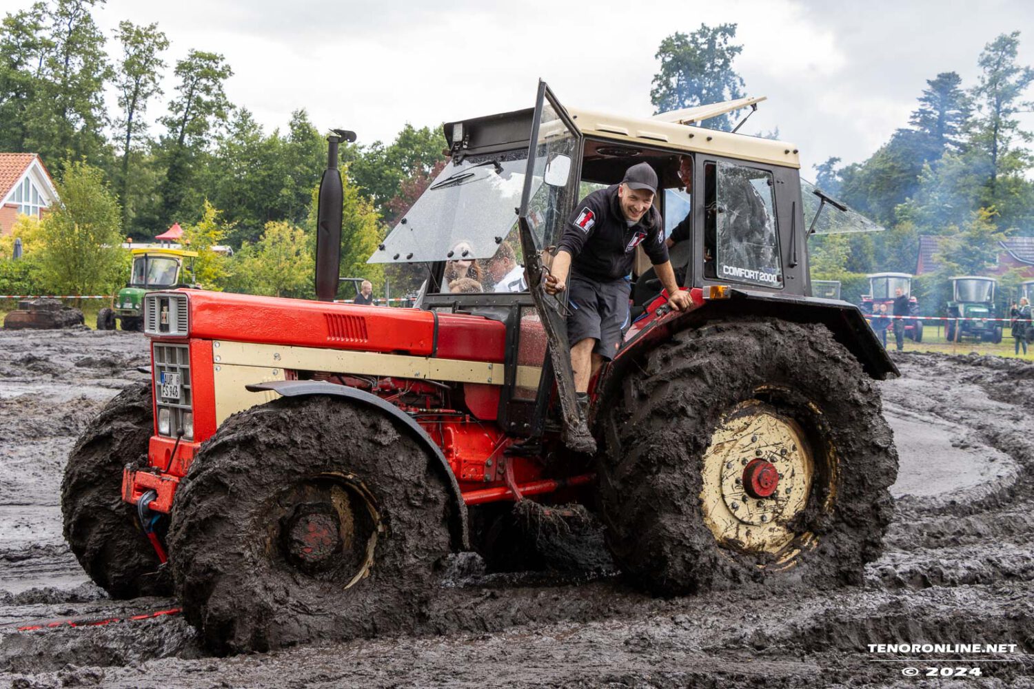 Großheide/Berumerfehn – Impressionen Oldtimertreffen 6.7.2024